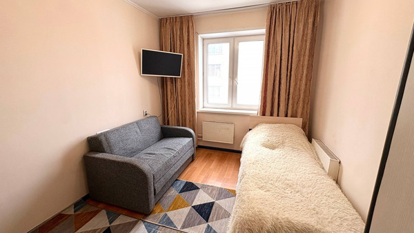 Продам трехкомнатную (3-комн.) квартиру, Туннельный проезд, 9, Наро-Фоминск г