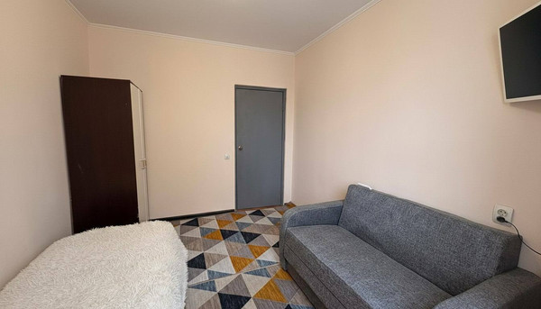 Продам трехкомнатную (3-комн.) квартиру, Туннельный проезд, 9, Наро-Фоминск г