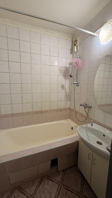 Продам трехкомнатную (3-комн.) квартиру, Туннельный проезд, 9, Наро-Фоминск г