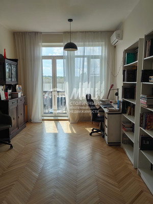 Продам двухкомнатную (2-комн.) квартиру, Хамовнический Вал ул, 16, Москва г