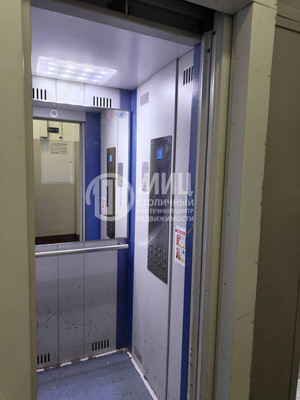 Продам двухкомнатную (2-комн.) квартиру, Хамовнический Вал ул, 16, Москва г