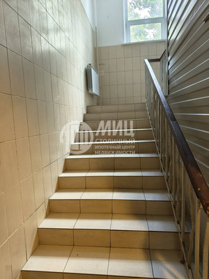 Продам двухкомнатную (2-комн.) квартиру, Хамовнический Вал ул, 16, Москва г