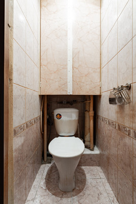 Продам трехкомнатную (3-комн.) квартиру, Загребский б-р, 33к2, Санкт-Петербург г