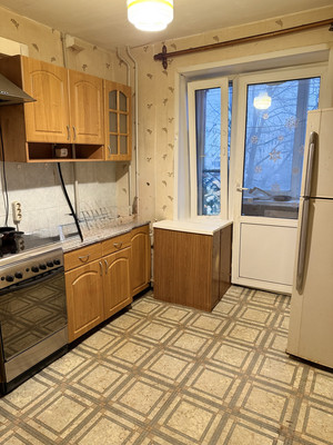 Продам двухкомнатную (2-комн.) квартиру, Шалавина ул, 49, Рощино гп