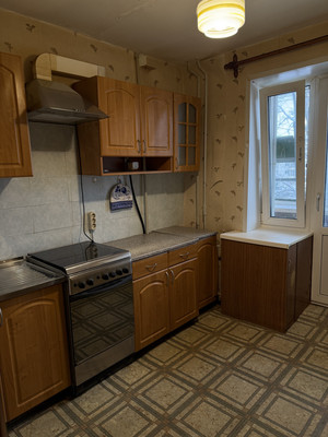 Продам двухкомнатную (2-комн.) квартиру, Шалавина ул, 49, Рощино гп