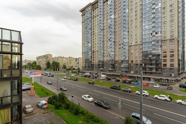 Продам двухкомнатную (2-комн.) квартиру, Будапештская ул, 87к1, Санкт-Петербург г