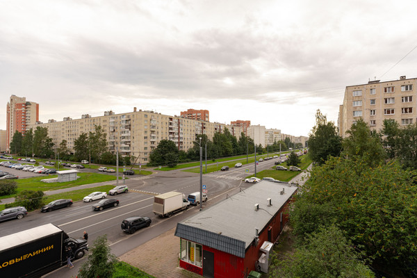 Продам двухкомнатную (2-комн.) квартиру, Будапештская ул, 87к1, Санкт-Петербург г