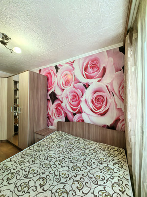 Продам двухкомнатную (2-комн.) квартиру, Парковая ул, 57кБ, Слащево д