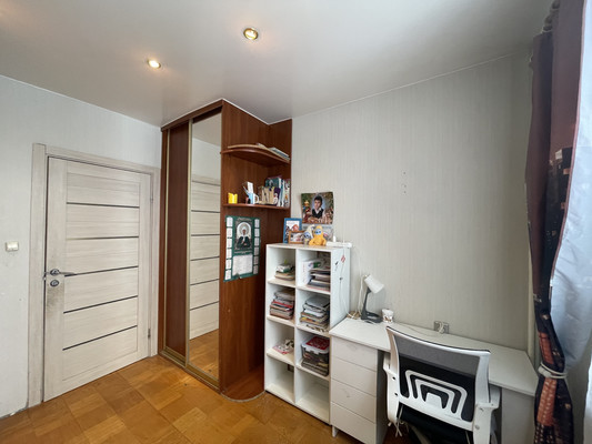 Продам многокомнатную квартиру, Мусы Джалиля ул, 9к5, Москва г