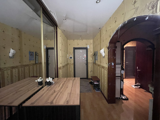 Продам многокомнатную квартиру, Мусы Джалиля ул, 9к5, Москва г