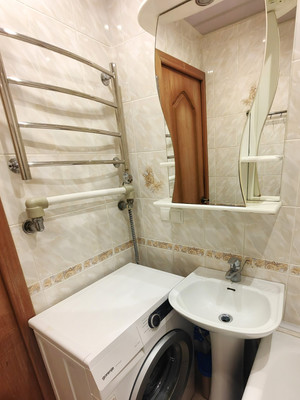 Продам двухкомнатную (2-комн.) квартиру, Автомобилист- Константиново(ГПЗ) гск, 7, Домодедово г