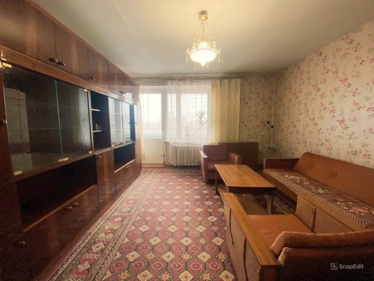 Продам трехкомнатную (3-комн.) квартиру, Куйбышева ул, 117А, Калининград г
