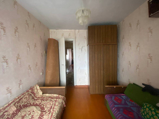 Продам трехкомнатную (3-комн.) квартиру, Куйбышева ул, 117А, Калининград г