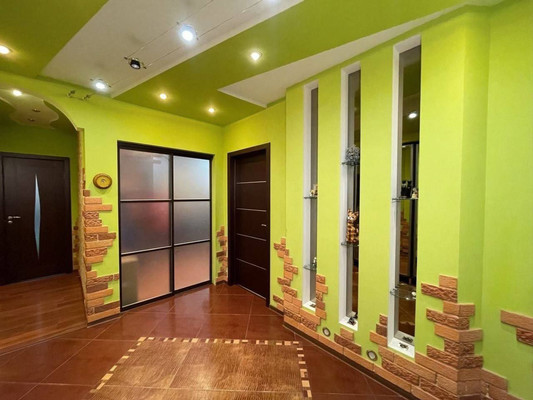 Продам трехкомнатную (3-комн.) квартиру, Карла Маркса ул, 73, Ишим г