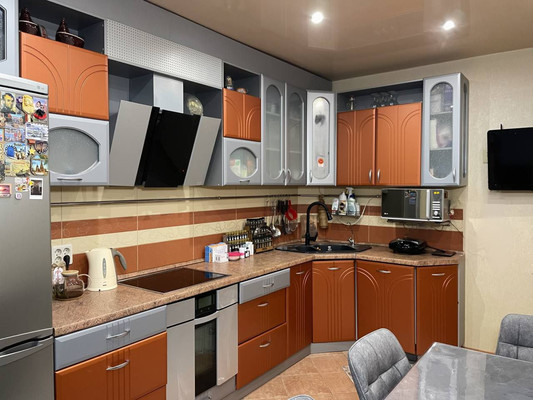 Продам трехкомнатную (3-комн.) квартиру, Карла Маркса ул, 73, Ишим г