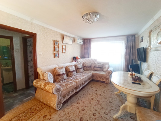 Продам двухкомнатную (2-комн.) квартиру, Юбилейная ул, 3, Крымская Роза с