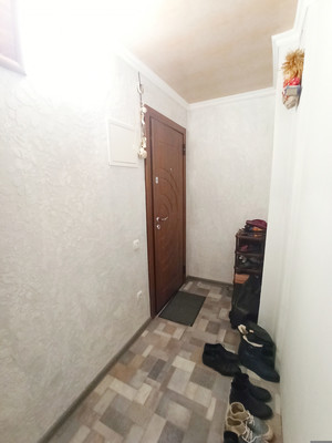 Продам двухкомнатную (2-комн.) квартиру, Юбилейная ул, 3, Крымская Роза с