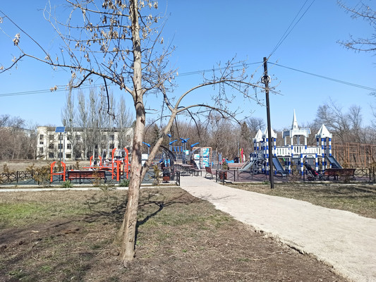 Продам двухкомнатную (2-комн.) квартиру, Юбилейная ул, 3, Крымская Роза с