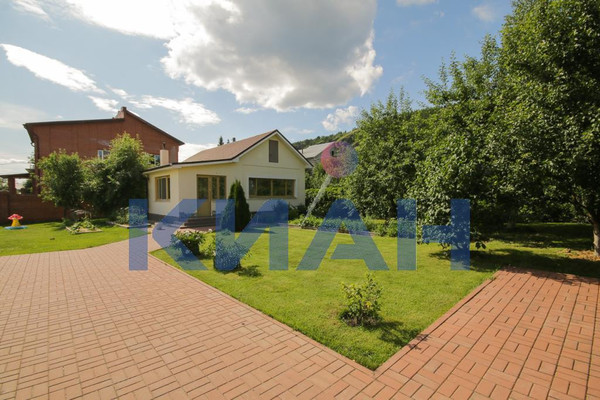 Продам коттедж, Кедровый пер, 11, Красноярск г, 0 км от города