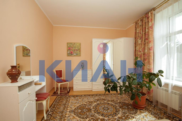 Продам коттедж, Кедровый пер, 11, Красноярск г, 0 км от города