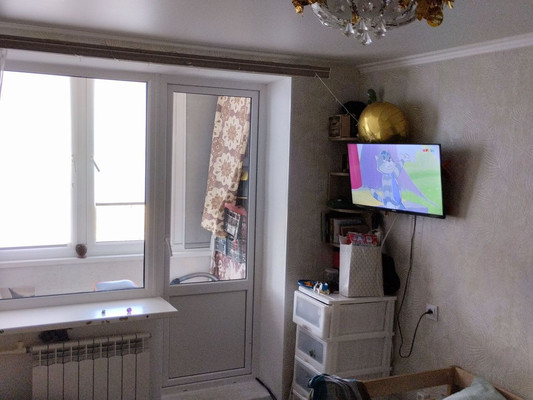 Продам однокомнатную (1-комн.) квартиру, Крымская ул, 13, Молодежное пгт