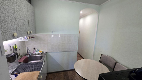 Продам трехкомнатную (3-комн.) квартиру, Мира ул, 10, Школьное п