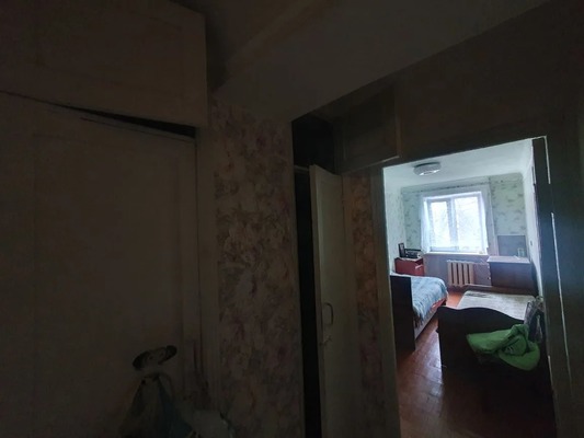 Продам трехкомнатную (3-комн.) квартиру, Красная ул, 15, Кропоткин г