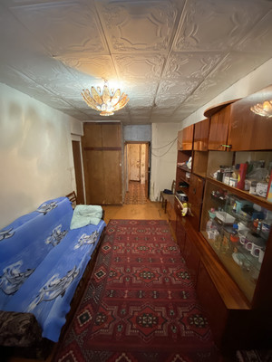 Продам трехкомнатную (3-комн.) квартиру, Микрорайон ул, 33, Сернур пгт