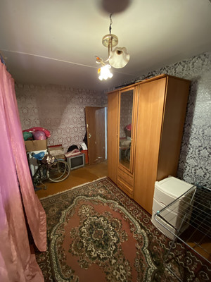 Продам трехкомнатную (3-комн.) квартиру, Микрорайон ул, 33, Сернур пгт
