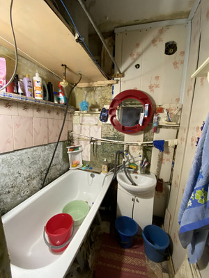 Продам трехкомнатную (3-комн.) квартиру, Микрорайон ул, 33, Сернур пгт