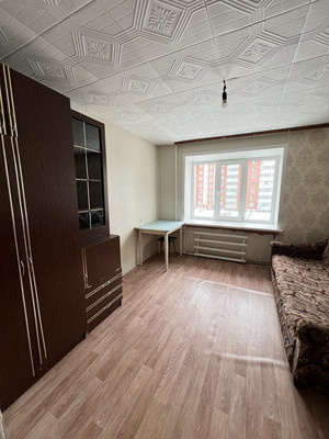 Продам комнату в 8-комн. квартире, Калинина ул, 63/37, Пенза г