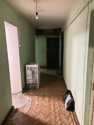 Продам комнату в 8-комн. квартире, Калинина ул, 63/37, Пенза г