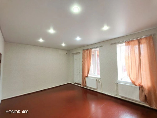 Продам дом, Госпитальная ул, 175, Майкоп г, 0 км от города