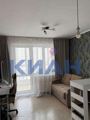 Продам однокомнатную (1-комн.) квартиру, Лесников ул, 25, Красноярск г