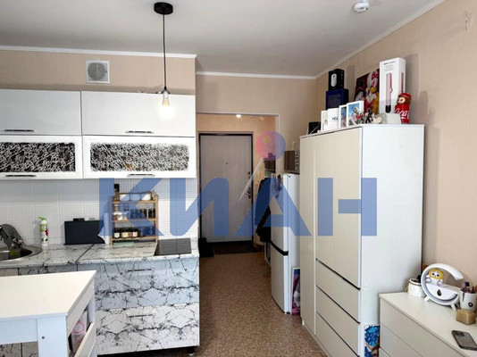 Продам однокомнатную (1-комн.) квартиру, Лесников ул, 25, Красноярск г