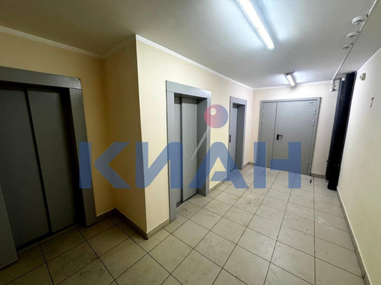 Продам однокомнатную (1-комн.) квартиру, Лесников ул, 25, Красноярск г