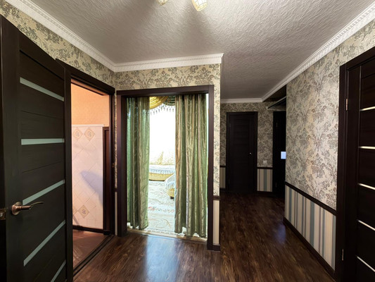 Продам трехкомнатную (3-комн.) квартиру, Ленина ул, 53, Терек г