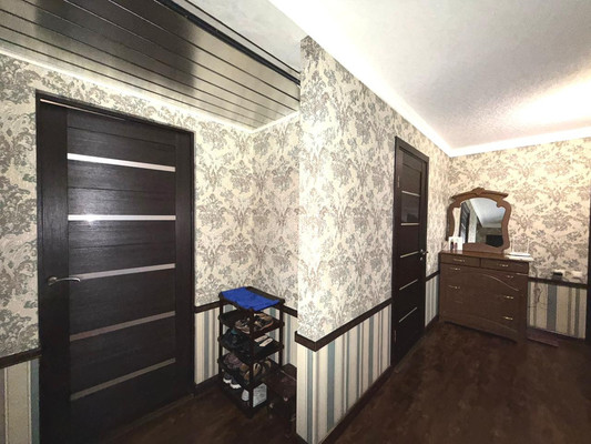 Продам трехкомнатную (3-комн.) квартиру, Ленина ул, 53, Терек г