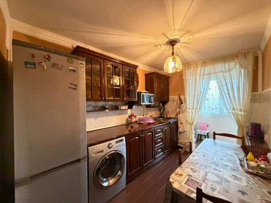 Продам трехкомнатную (3-комн.) квартиру, Ленина ул, 53, Терек г