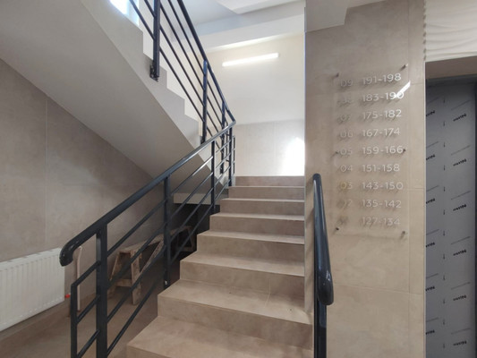 Продам двухкомнатную (2-комн.) квартиру, Крылова ул, 13к2, Анапа г