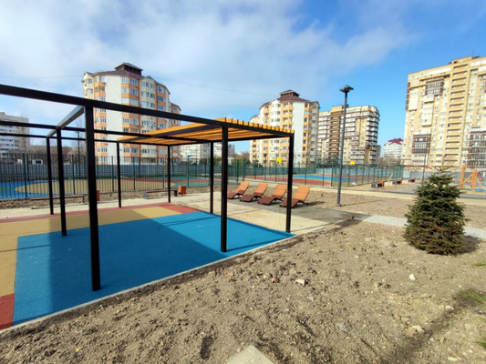 Продам двухкомнатную (2-комн.) квартиру, Крылова ул, 13к2, Анапа г