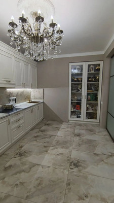 Продам трехкомнатную (3-комн.) квартиру, Зеленые аллеи б-р, 11, Видное г