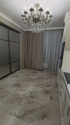 Продам трехкомнатную (3-комн.) квартиру, Зеленые аллеи б-р, 11, Видное г