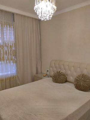 Продам трехкомнатную (3-комн.) квартиру, Зеленые аллеи б-р, 11, Видное г