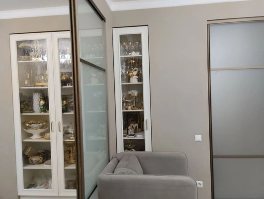 Продам трехкомнатную (3-комн.) квартиру, Зеленые аллеи б-р, 11, Видное г