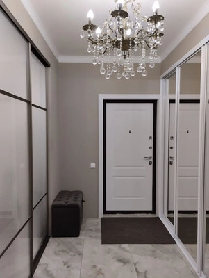 Продам трехкомнатную (3-комн.) квартиру, Зеленые аллеи б-р, 11, Видное г