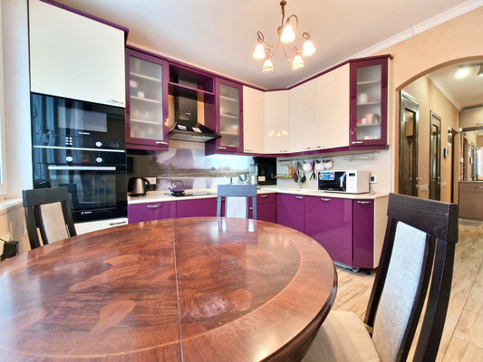 Продам трехкомнатную (3-комн.) квартиру, Кашёнкин Луг ул, 6к3, Москва г