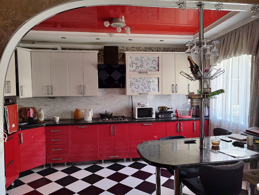 Продам двухкомнатную (2-комн.) квартиру, Объездная ул, 10, Анапа г