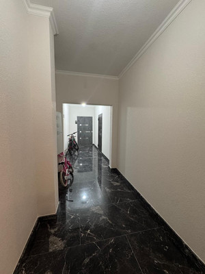 Продам однокомнатную (1-комн.) квартиру, Толстого ул, 43, Нальчик г