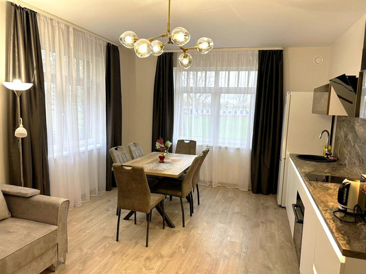 Продам двухкомнатную (2-комн.) квартиру, Тургенева ул, 9, Зеленоградск г